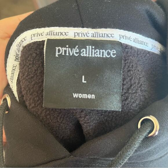 Prive Alliance 92' Sweatshirt Size Large L Hoodie - Picture 3 of 4